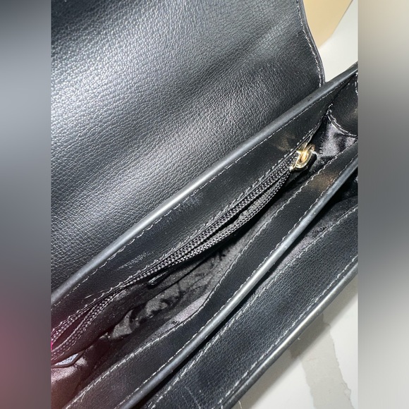 MICHAEL KORS Large Mott Leather Shoulder Bag - Picture 11 of 16